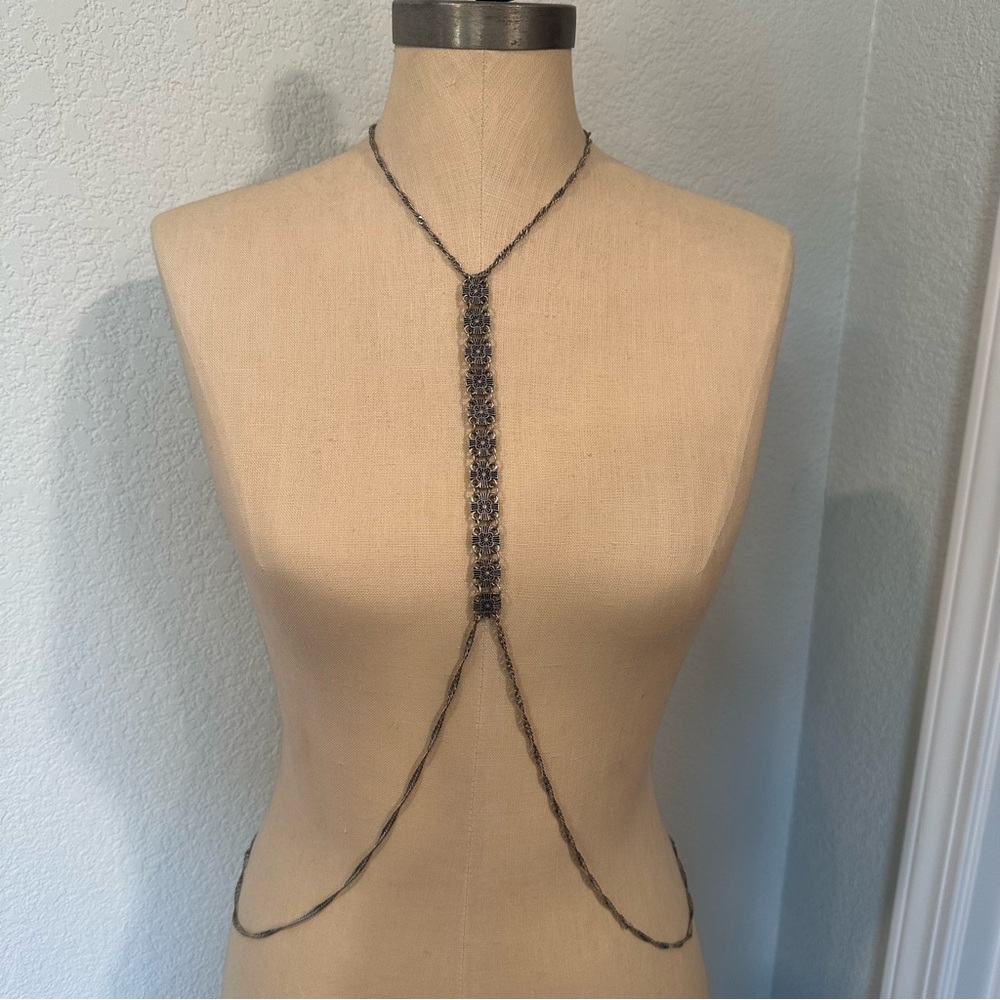 LOFT Silver Tone Floral Filigree Body Chain Jewelry - Excellent Condition